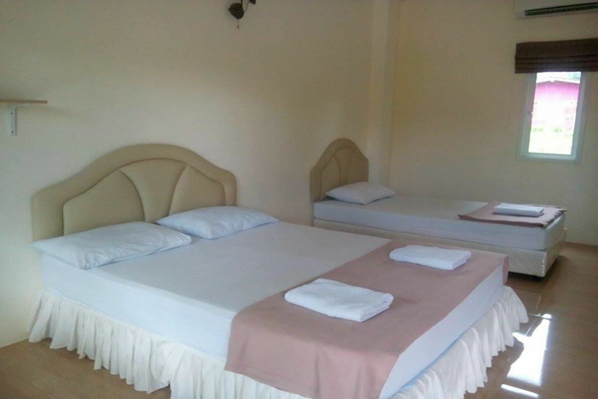 Krabi Ava Hill Hotel Exterior foto