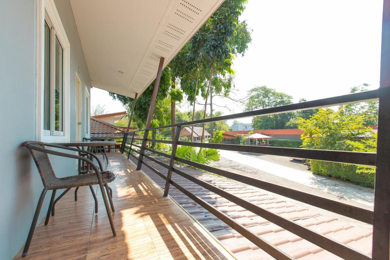 Krabi Ava Hill Hotel Exterior foto